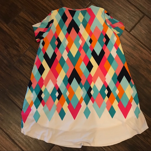 Colorful Triangle Tunic - Picture 2 of 2